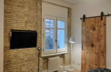 Estiloso estudio en Gran Via, vistas al Huerva - Foto 4