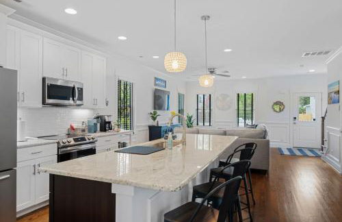 Cozy King Suite Retreat near Wilmington Riverwalk - Foto 6