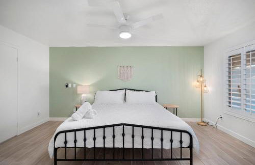 Large Pool With Diving Board, Remodeled 3bdrm, Near State Farm STDM and More! - Foto 3