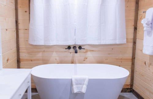 The NEW Luna Lodge in Broken Bow - Foto 12