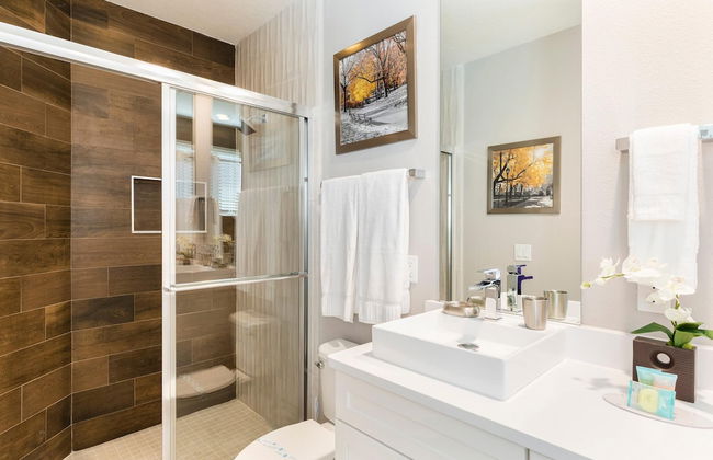 4 BR 4 BA Villa 1804ft 5min Disney BBQ - Foto 9