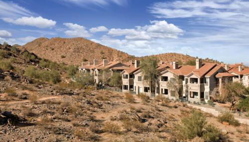 Enjoy 1BD condo in Nature preserve setting resort amenities including pool - Foto 2