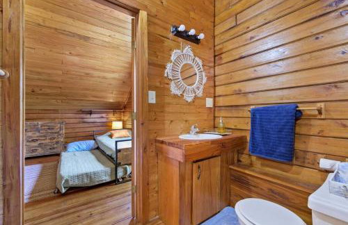 Fun fishing river cabin 23mi to beach with private dock 3BD 2BA - Foto 19