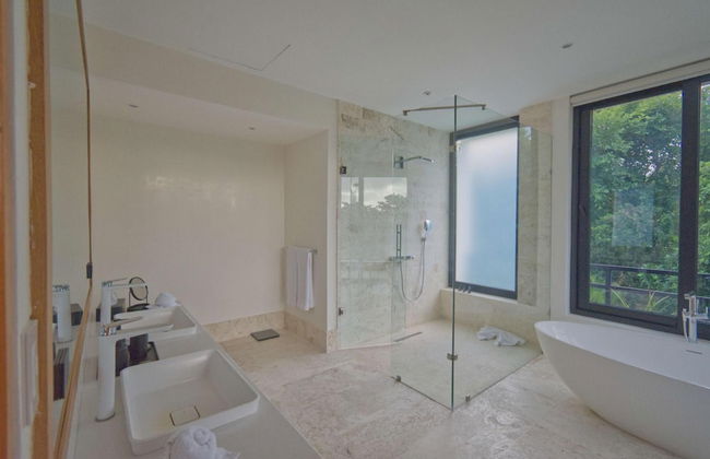 Modern Villa With Full Service Staff Close to Beach and Golf - Photo 23