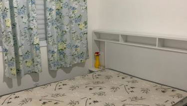 Apto em Ubatuba divisa com a Praia de Itagua e facil acesso as praias fica ao lado do Atacado Tenda na rodovia Rio Santos - Foto 5