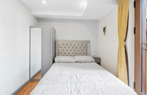 Ensuite Double Godino Hotel by Ilford Station - Foto 5