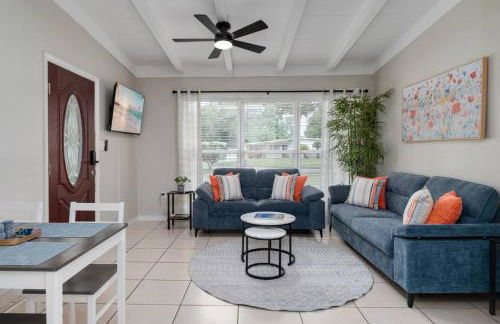 Stylish 2BR Home Near Disney and Universal Orlando - Foto 23