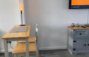 Riverside Park Ground Floor Apt 1 BR Parking St Neots - Foto 51