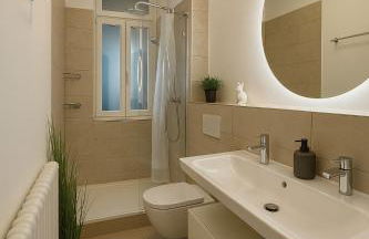 YFB-170m2 Apartment für bis zu 15, modern, 1min zu UBahn, Ruhige Lage, Parkplätze, WIFI, Netflix, Kindergerecht - Foto 17