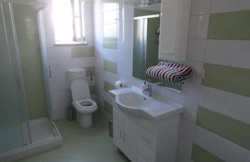 Apartment Asparagus - Photo 17