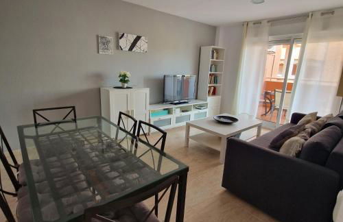 Moderno y renovado apartamento en urbanización Playa Castillo, Denia - Foto 1