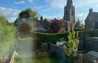 The Dunkirk Avenue Nest - Photo 7