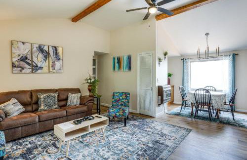 Serene Trenton Home with Pool and Mountain Views! - Foto 5