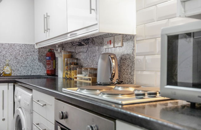 Gorgeous Cosy Apartment in Richmond - Photo 6