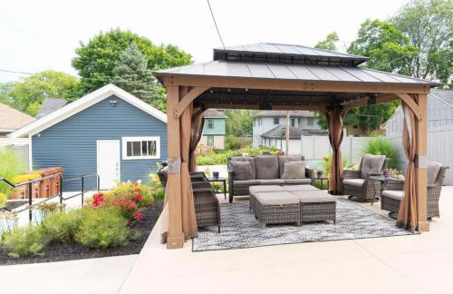 Rockford IL 2BD Upper Queen Bed, Patio & Fast WiFi - Foto 10