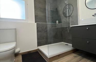 Les Vans - Charmant appartement au cœur du village - Foto 14