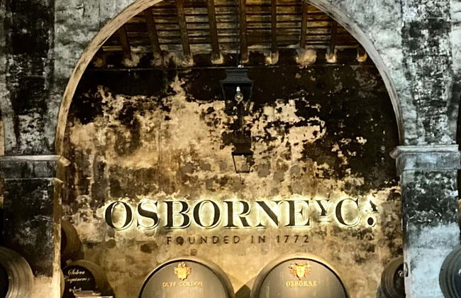 Visite aux Bodegas Osborne - Photo 1