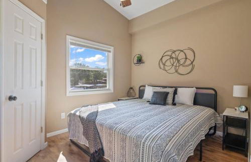 Huge Lakefront Yard, Private Dock - Amazing Views! - Foto 23