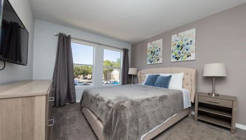 Stunning 3BD Condo 14 Mins to Disney World , Gated - Foto 2