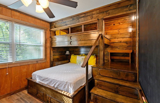 Family Friendly Cottage - Game Room+firepit+smores - Foto 2