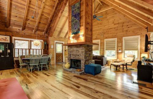 Respite at Big Canoe - Wood-burning fireplace bright interiors Wifi - Foto 9