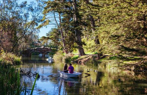 Spacious SF Haven - Cozy Bedrooms & Modern Kitchen - Foto 23