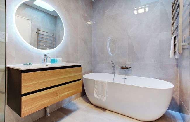 Central Oasis Townhouse with Parking - Photo 38