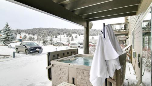 First-Floor Big Sky Condo with Hot Tub! - Foto 2