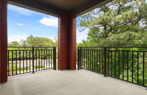 3BR King Bed Balcony North Raleigh - Foto 23