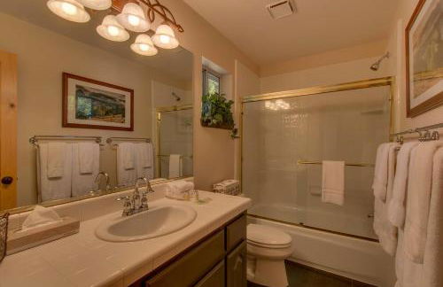 Prima Del Norte - Hot Tub, Pool Table, Arcade Game! - Foto 53