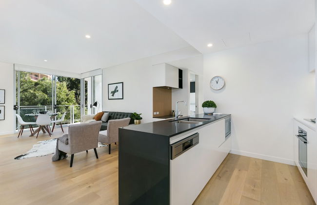 St Leonards Self-Contained Apart 803 NOR - Photo 8