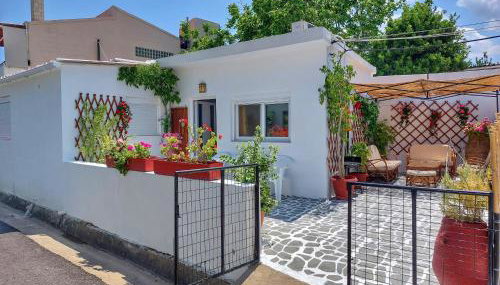 Eva's House, Cozy Apartment in Traditional Village - Foto 2