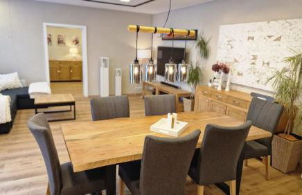 AUXBRG - 4 Zimmer, XL Wasserbett, 65 Zoll TV, XL Terrasse - Foto 2