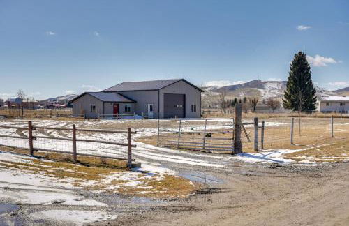 Cozy Dillon Retreat Fireplace, Mountain Views! - Foto 24