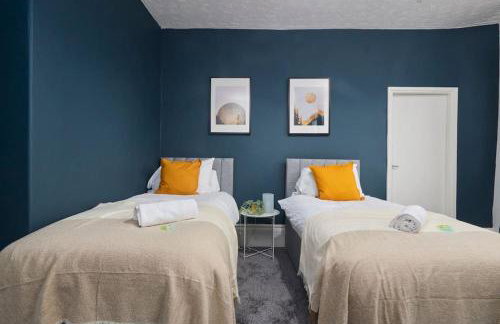 Large 4 bedroom flat close to city, street parking - Foto 24