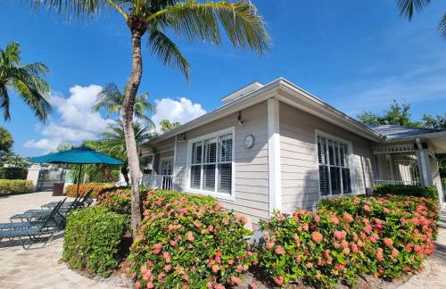 Lovely 2-Bedroom plus Den Condo in Greenlinks Resort - Photo 9