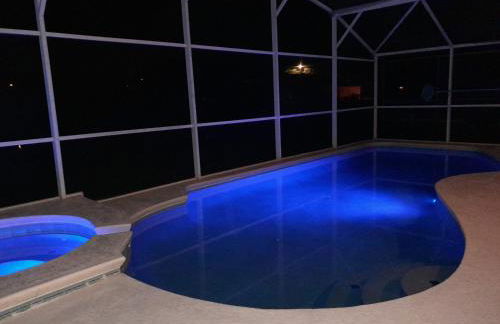 Three-Bedroom House in Clear Creek - Photo 32