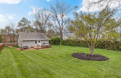 Space Cowboy - Huge yard, Firepit, close2downtown - Foto 11