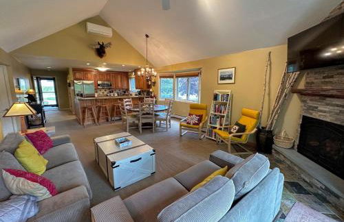 F8 Luxurious Mt Washington Hotel golf course home Wifi cable air conditioning - Foto 27