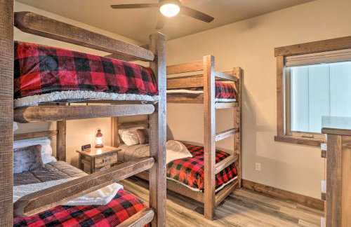 Cozy Columbia Falls Condo with Private Balcony! - Foto 21