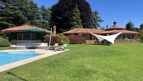 Villa Rossa - Capitol Lifestyle Villas - Photo 2