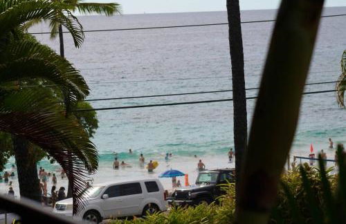 Direct oceanfront Magic Sands beach condo - Pool, AC, 2B2B, sleeps 6 - Foto 6