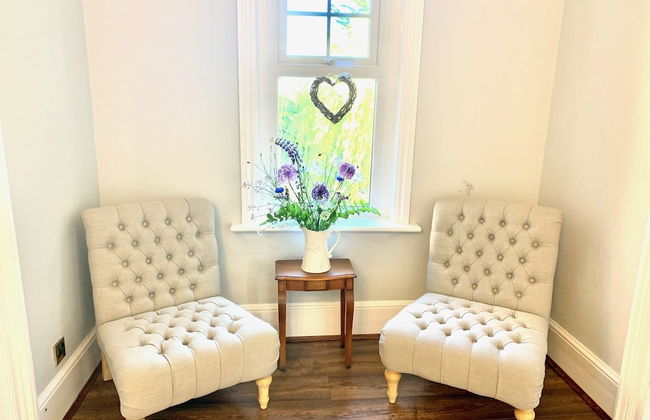 The Farmhouse - Sleeps 12 With Private Grounds - Foto 27