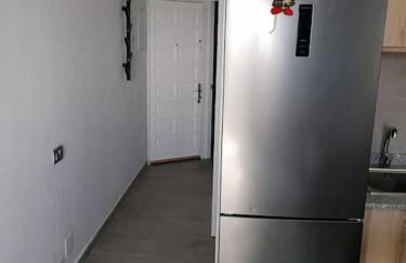 Quiet & Bright Apartment with private garden - Foto 9