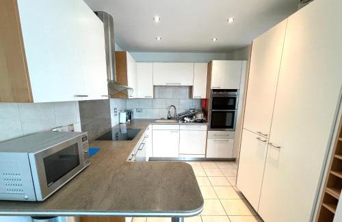 Quay & Sea View Spacious Modern Secure Parking - Photo 29