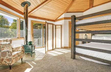 Cabin in the Sky by Avantstay Deck w/ Views - Foto 66