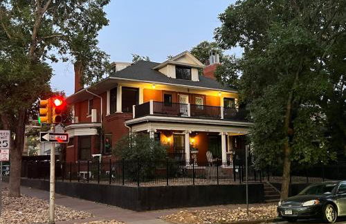 4 BR Luxurious-Gem Mansion in Heart of Denver - Foto 4