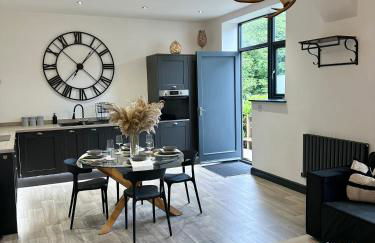 1 BR Apt - Short Lets & Serviced Accommodation Peak District With Free Super-Fast WiFi & Multiple Parking Options - Foto 35