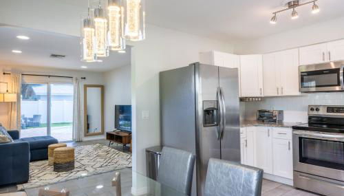 Newly Reno - Backyard Oasis, South Tampa Pool Home - Foto 2, toaster