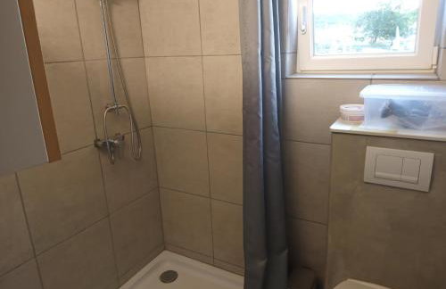 Het rustige huisje in de velden met wifi , leidingwater,enz - Photo 26